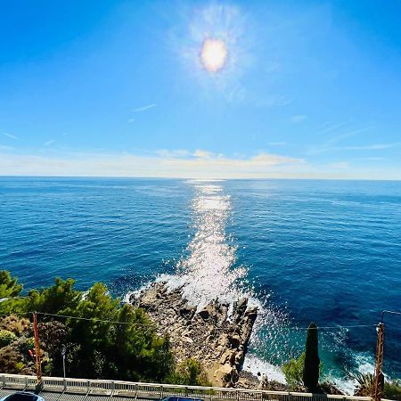 Suite Sunset 21 - Fronte Mare San Remo Buitenkant foto