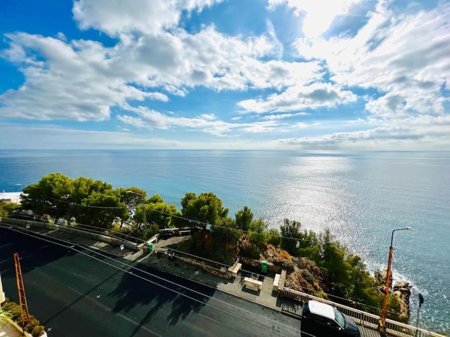 Suite Sunset 21 - Fronte Mare San Remo Buitenkant foto