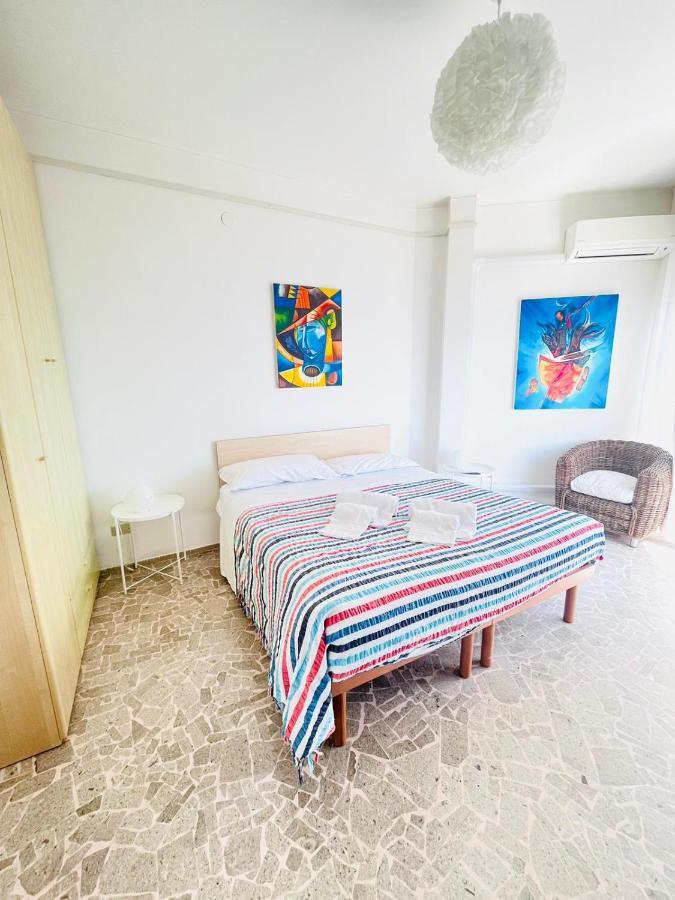 Suite Sunset 21 - Fronte Mare San Remo Buitenkant foto