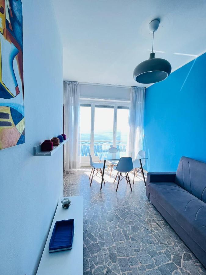 Suite Sunset 21 - Fronte Mare San Remo Buitenkant foto